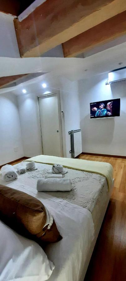 La Mansarda Suite 贝内文托 外观 照片